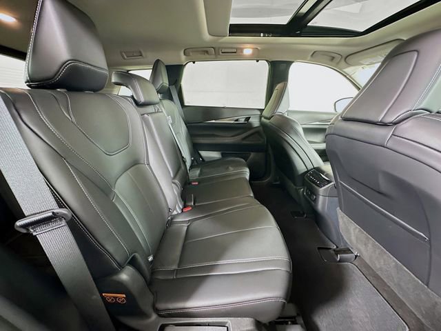 Used 2024 INFINITI QX60 Luxe w/ Cargo Package image 28
