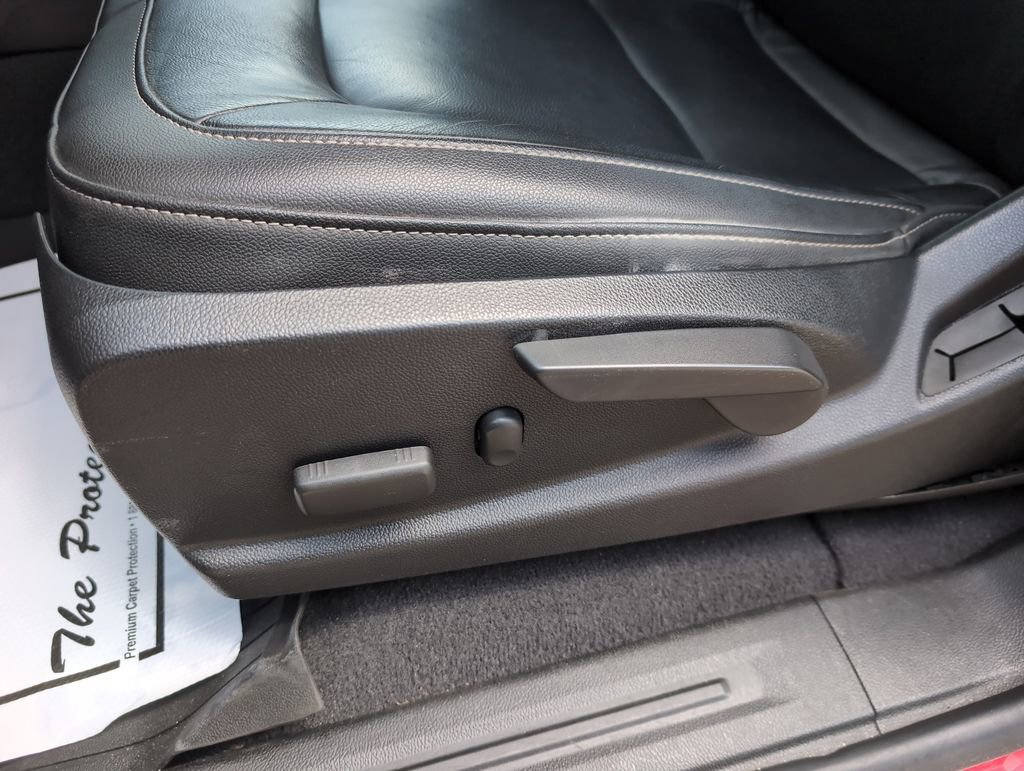 Used 2019 Chevrolet Colorado Z71 AWD/4WD image 13