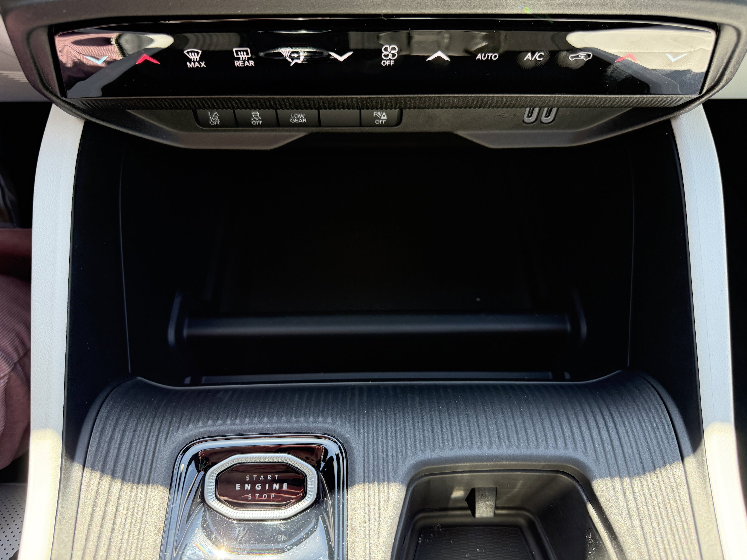 New 2026 Jeep Cherokee Limited AWD/4WD image 13