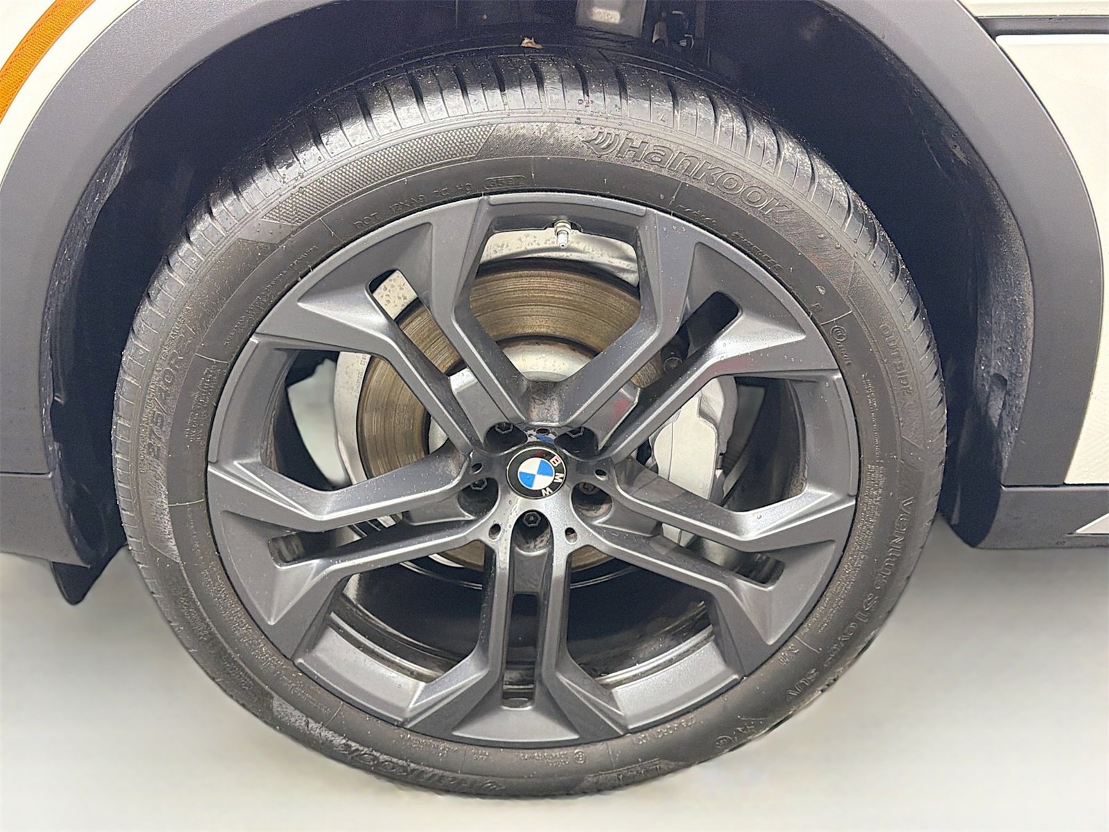 Used 2023 BMW X6 xDrive40i w/ Premium Package image 33