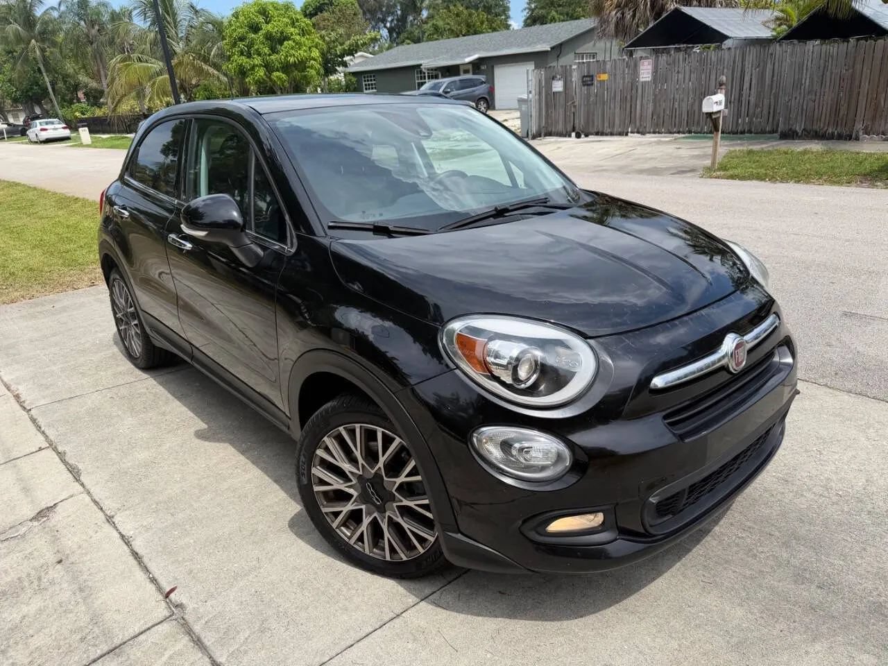 Used 2017 FIAT 500X Lounge w/ Lounge Premium Package (FWD) image 11