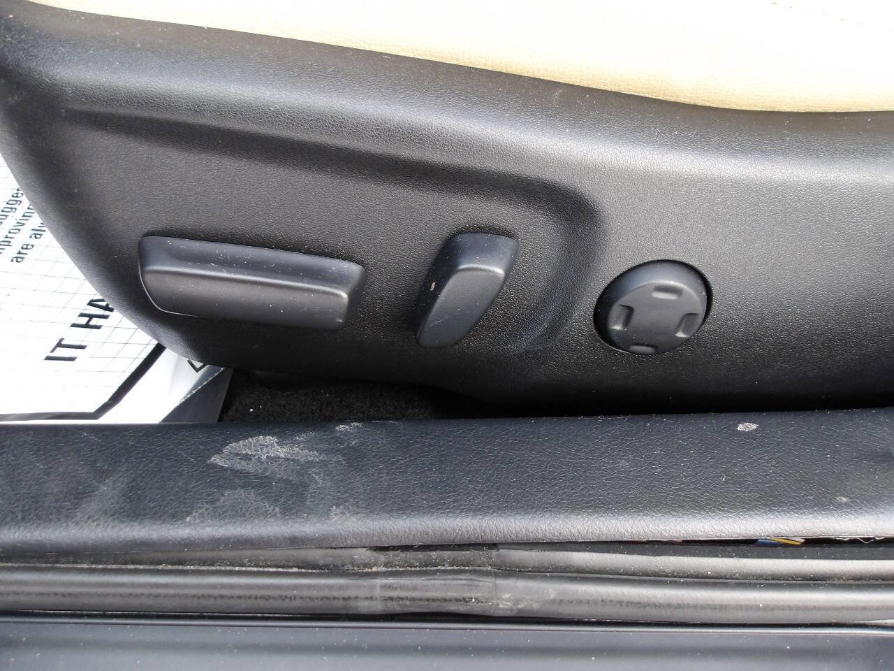 Used 2015 Toyota Avalon XLE Premium image 23