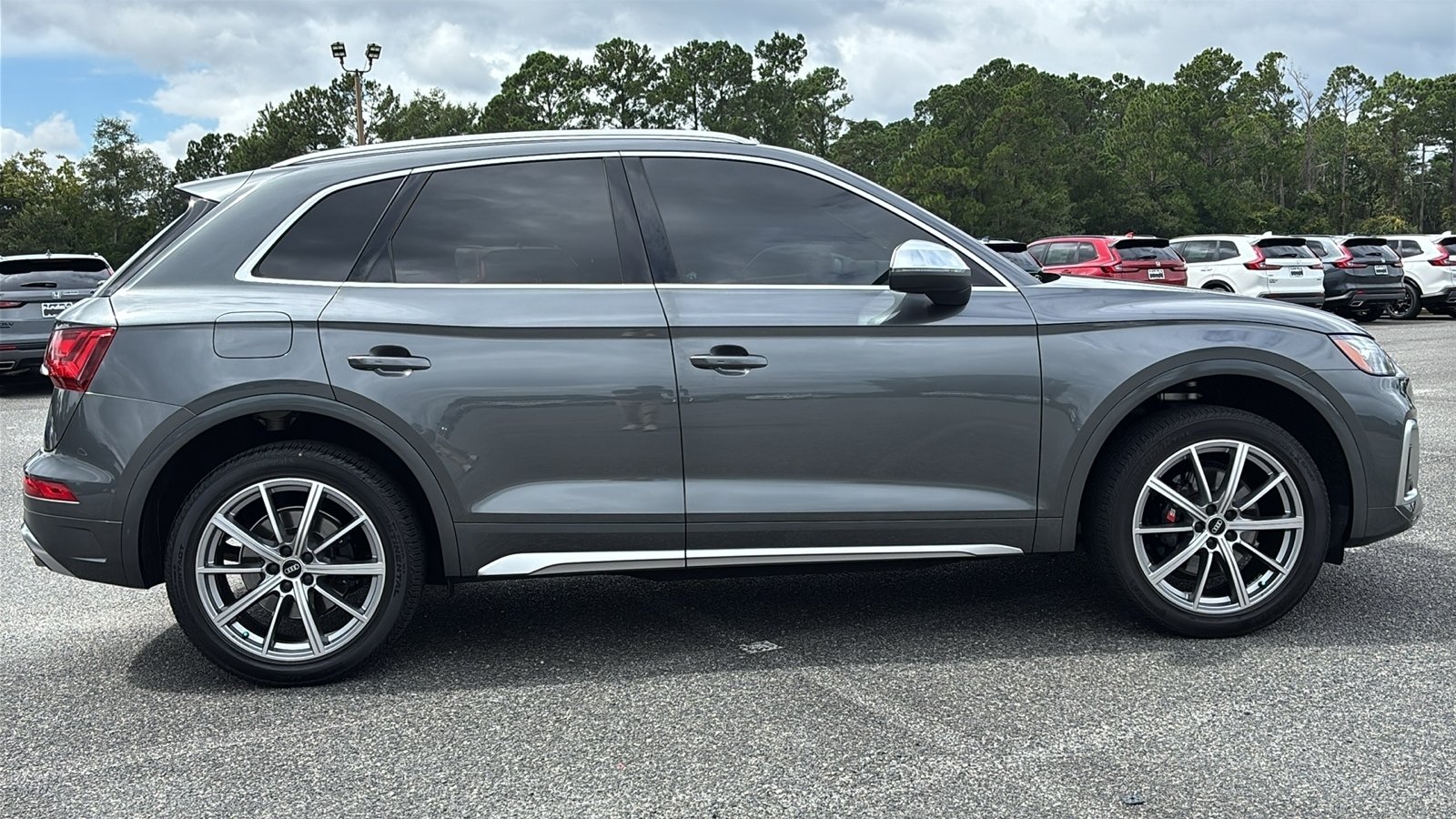 Used 2021 Audi SQ5 Premium Plus w/ Premium Plus Package AWD/4WD image 32