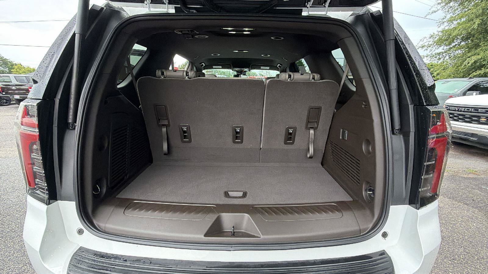 New 2026 Chevrolet Tahoe LT RWD image 13