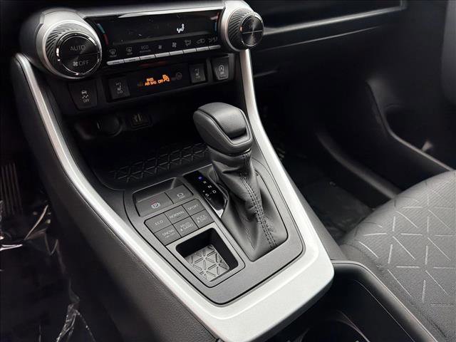 New 2025 Toyota RAV4 XLE image 18