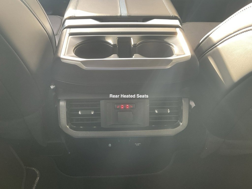 Used 2024 Ford F150 Platinum image 25