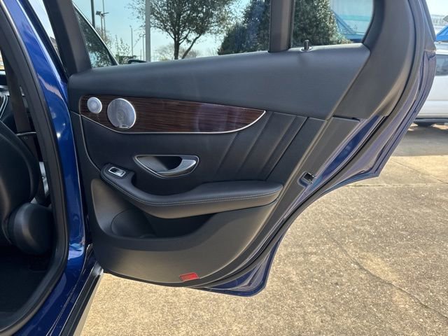 Used 2018 Mercedes-Benz GLC 300 4MATIC image 17