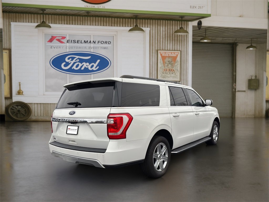 Certified 2021 Ford Expedition Max XLT image 4
