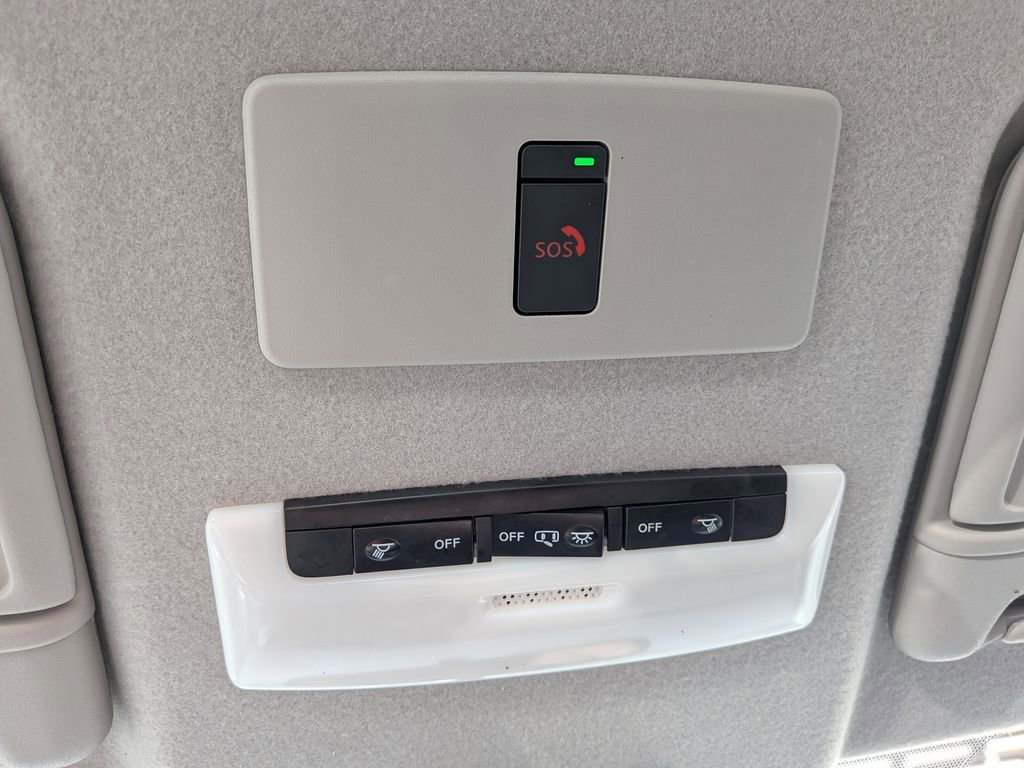 Used 2024 Nissan Kicks SV image 21