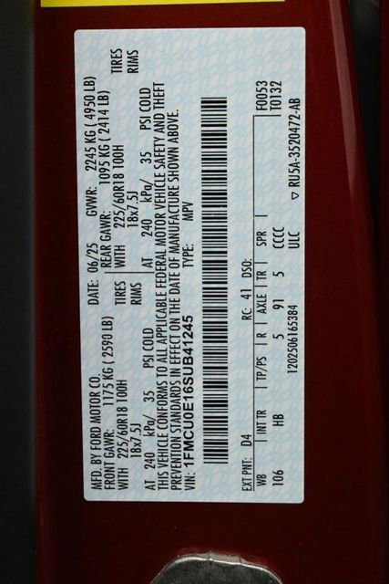 Used 2025 Ford Escape SE image 37