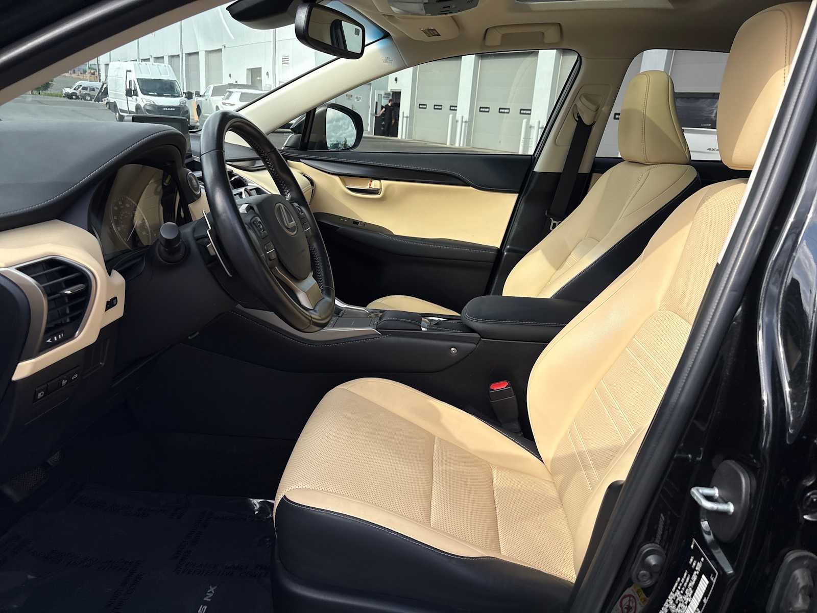 Used 2018 Lexus NX 300 FWD w/ Comfort Package image 18