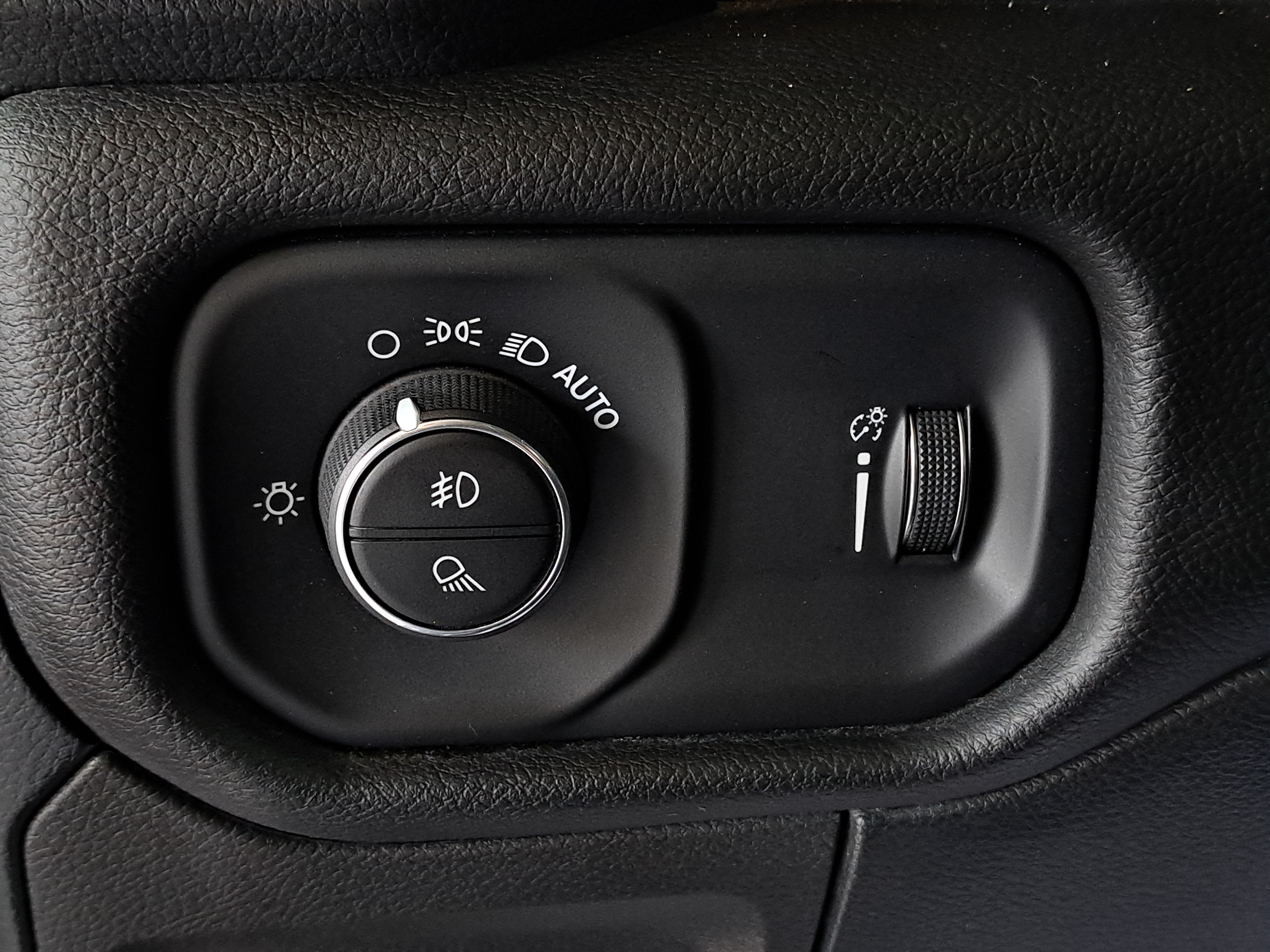 Used 2023 RAM 1500 Big Horn RWD image 20
