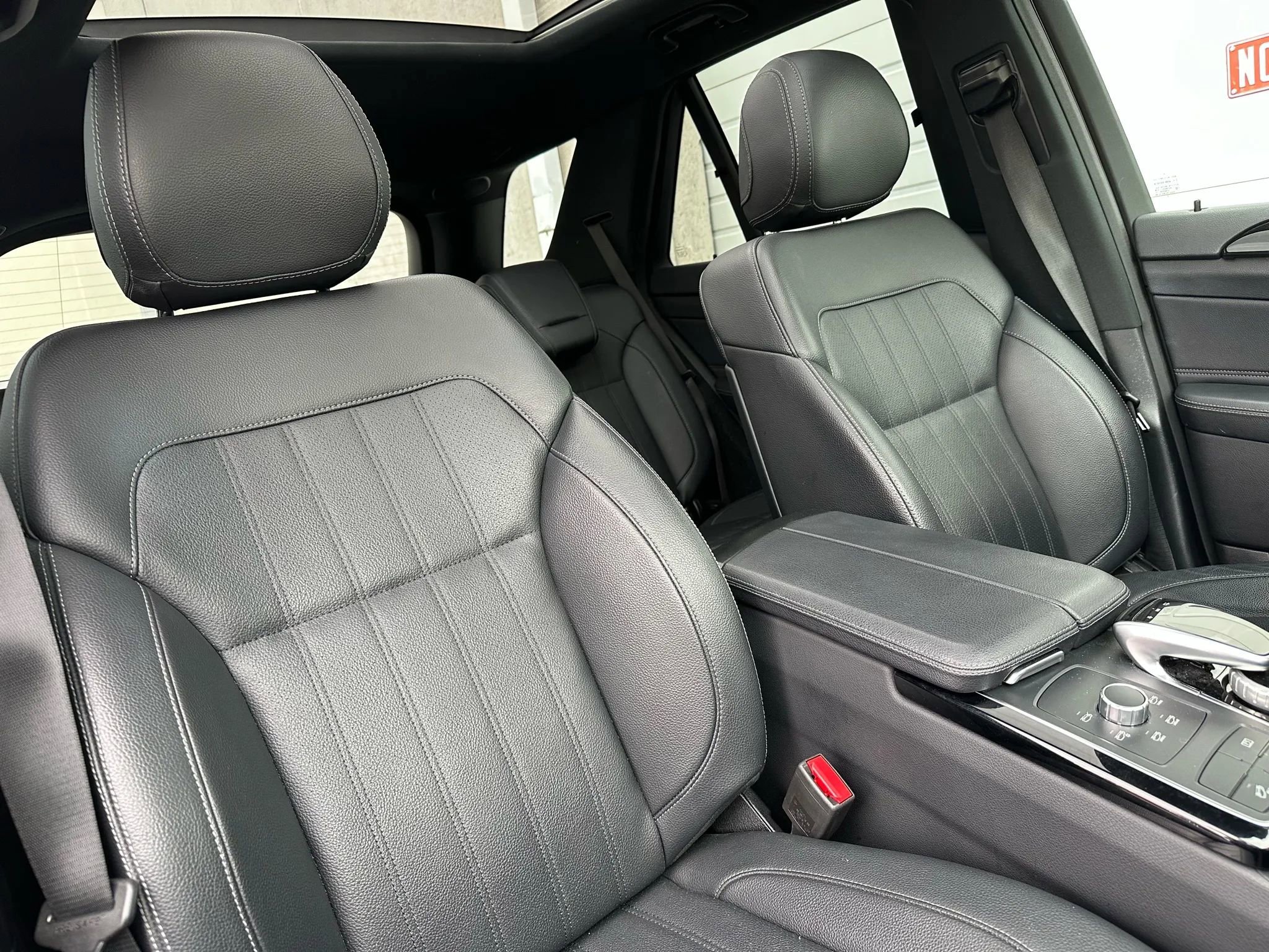 Used 2018 Mercedes-Benz GLE 350 4MATIC image 12