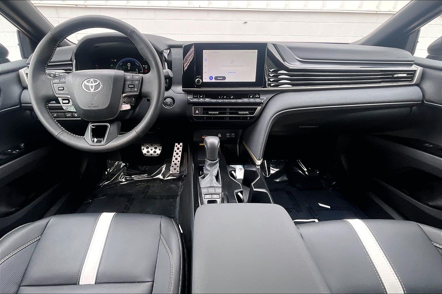 New 2026 Toyota Camry SE AWD/4WD image 6