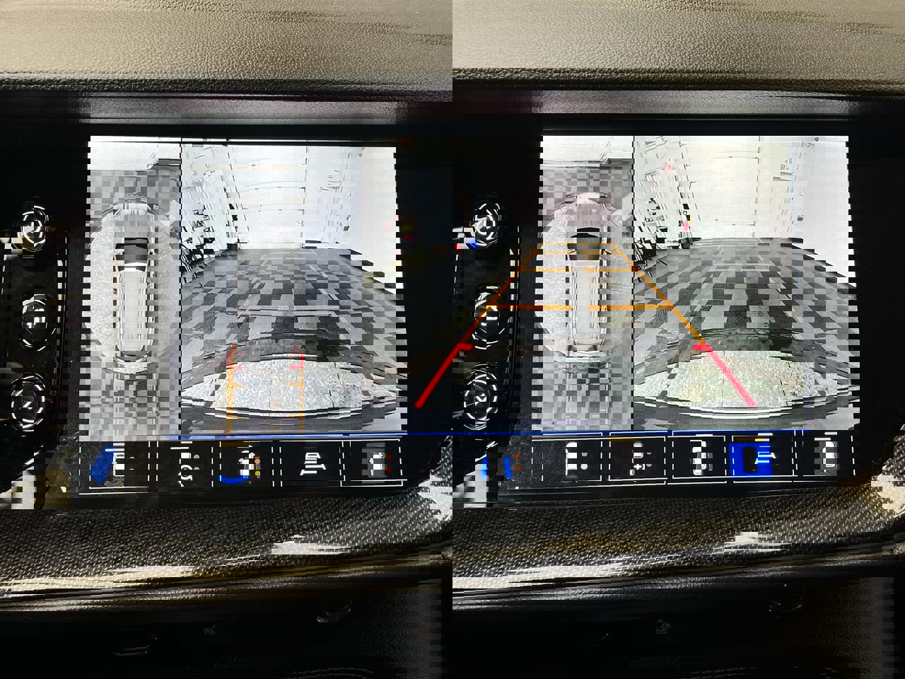 Certified 2022 Buick Envision Essence w/ Technology Package I image 6