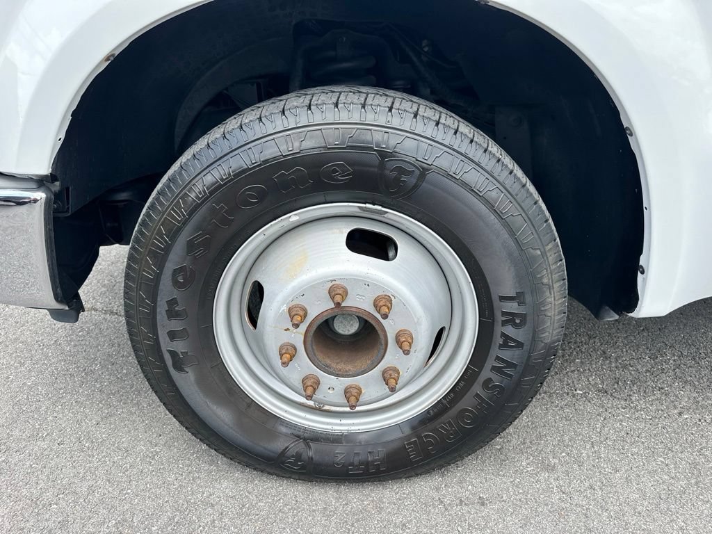 Used 2008 Ford F350 XL RWD image 14