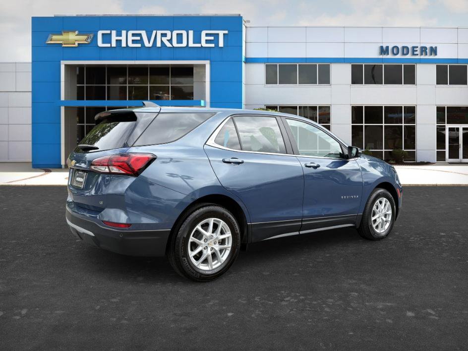 Used 2024 Chevrolet Equinox LT FWD image 5