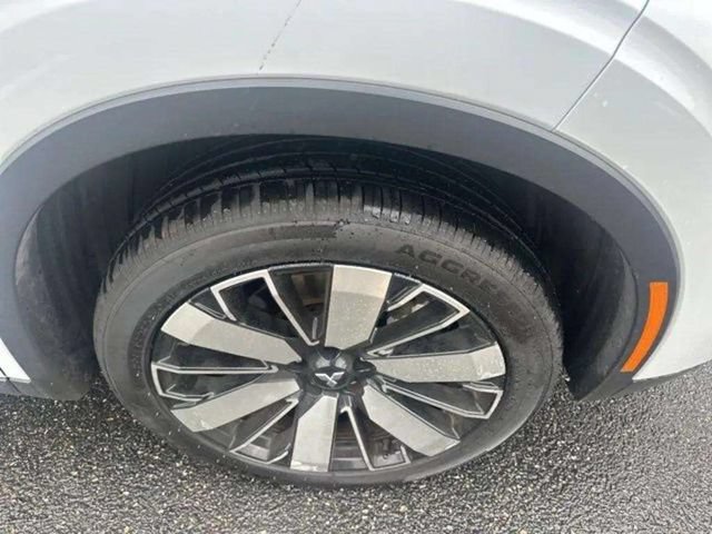 Used 2025 Mitsubishi Outlander SE FWD image 18