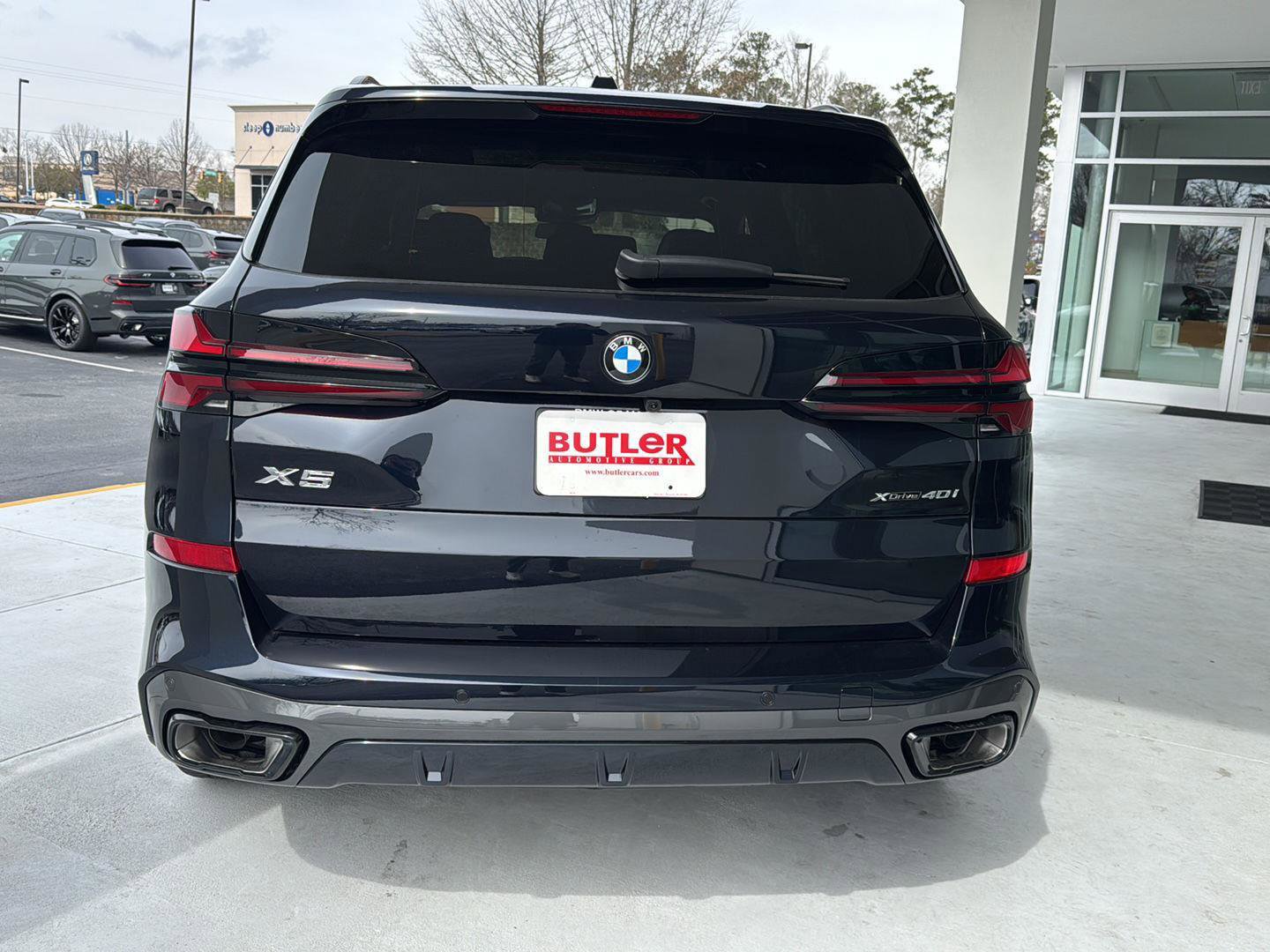 New 2026 BMW X5 xDrive40i w/ Executive Package image 5