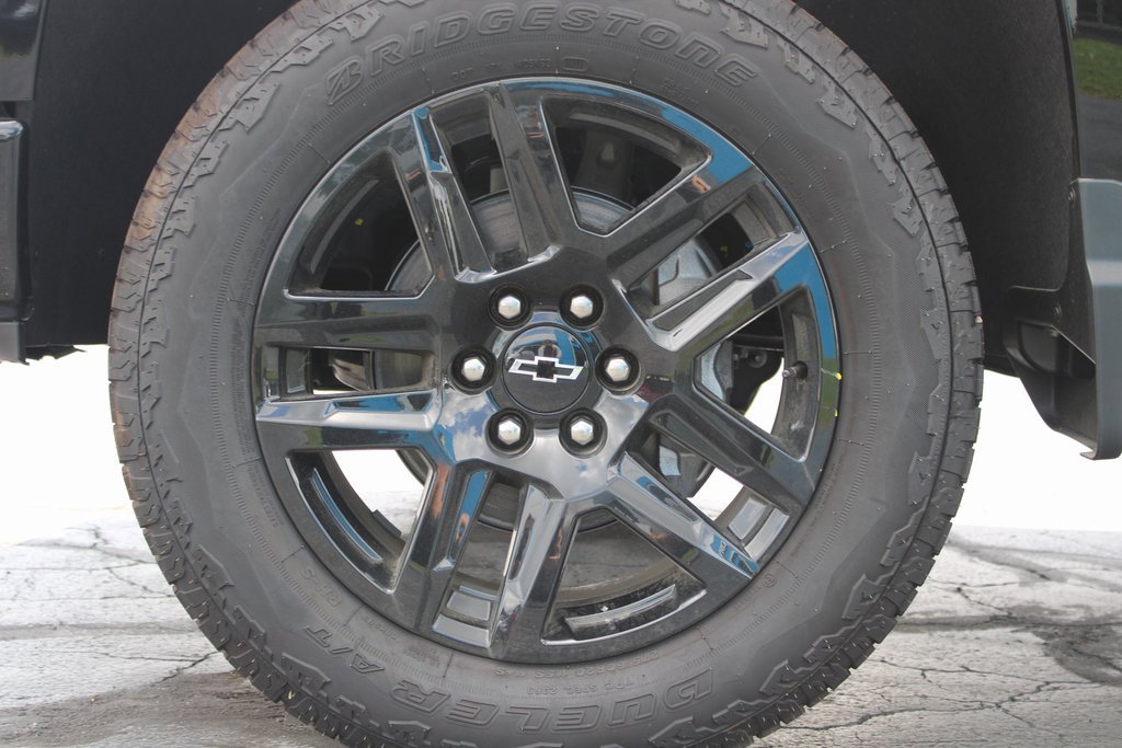 New 2025 Chevrolet Silverado 1500 LT Trail Boss image 13