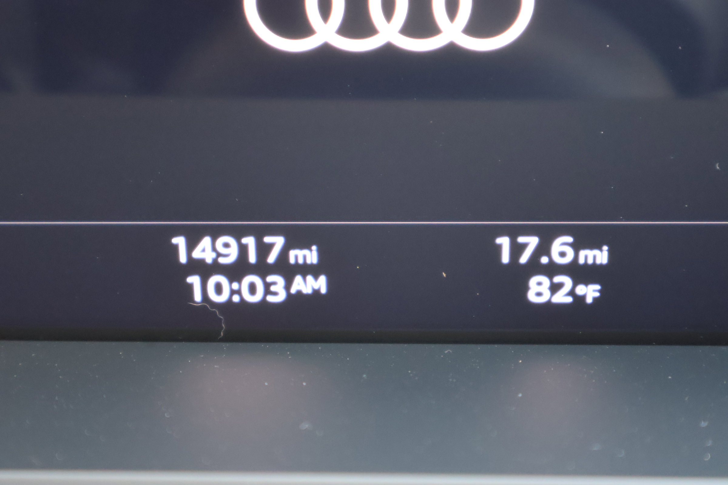 Used 2021 Audi e-tron Premium w/ Convenience Plus Package image 27