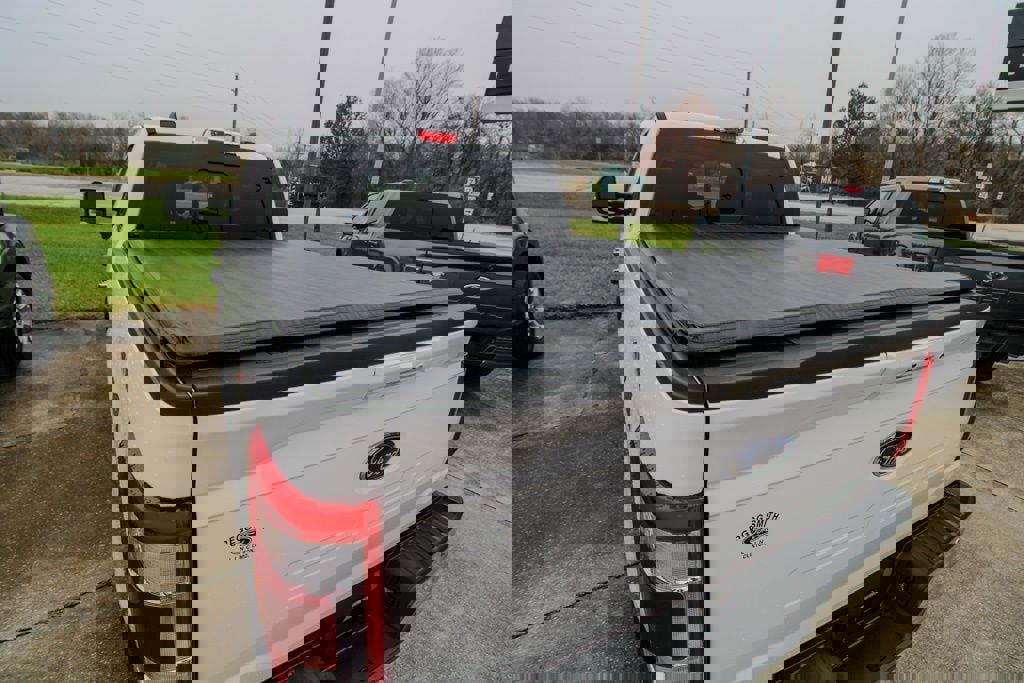 Used 2023 Ford F150 Lariat w/ Equipment Group 502A High image 5