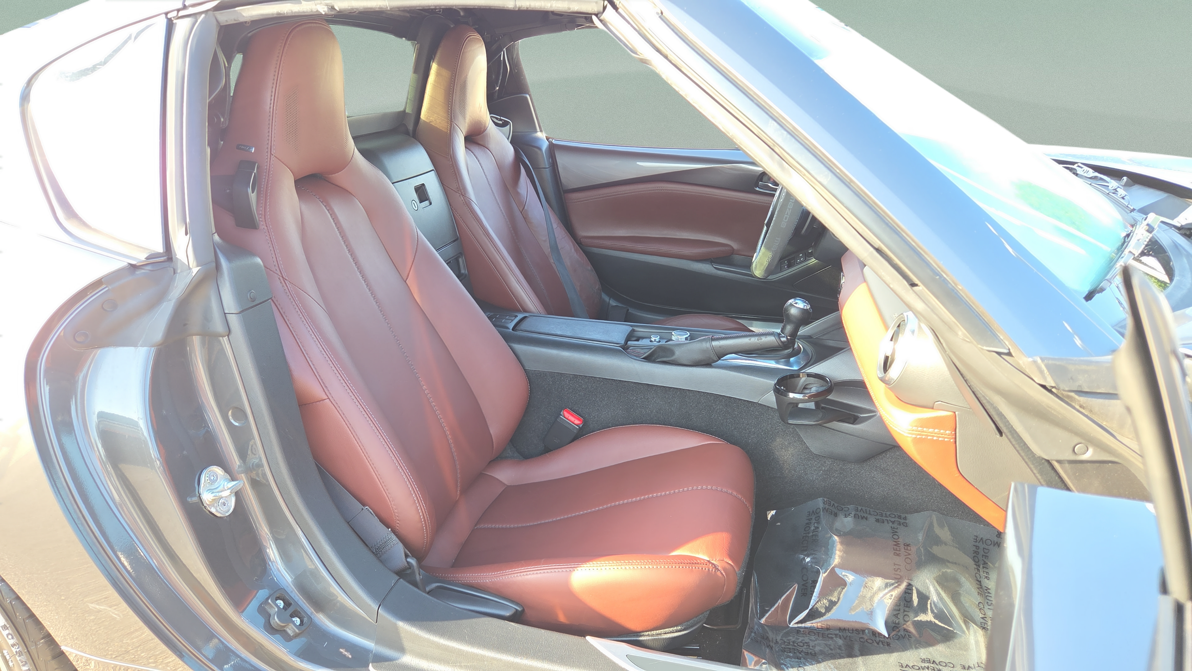 Used 2017 MAZDA MX-5 Miata RF Grand Touring RWD image 15