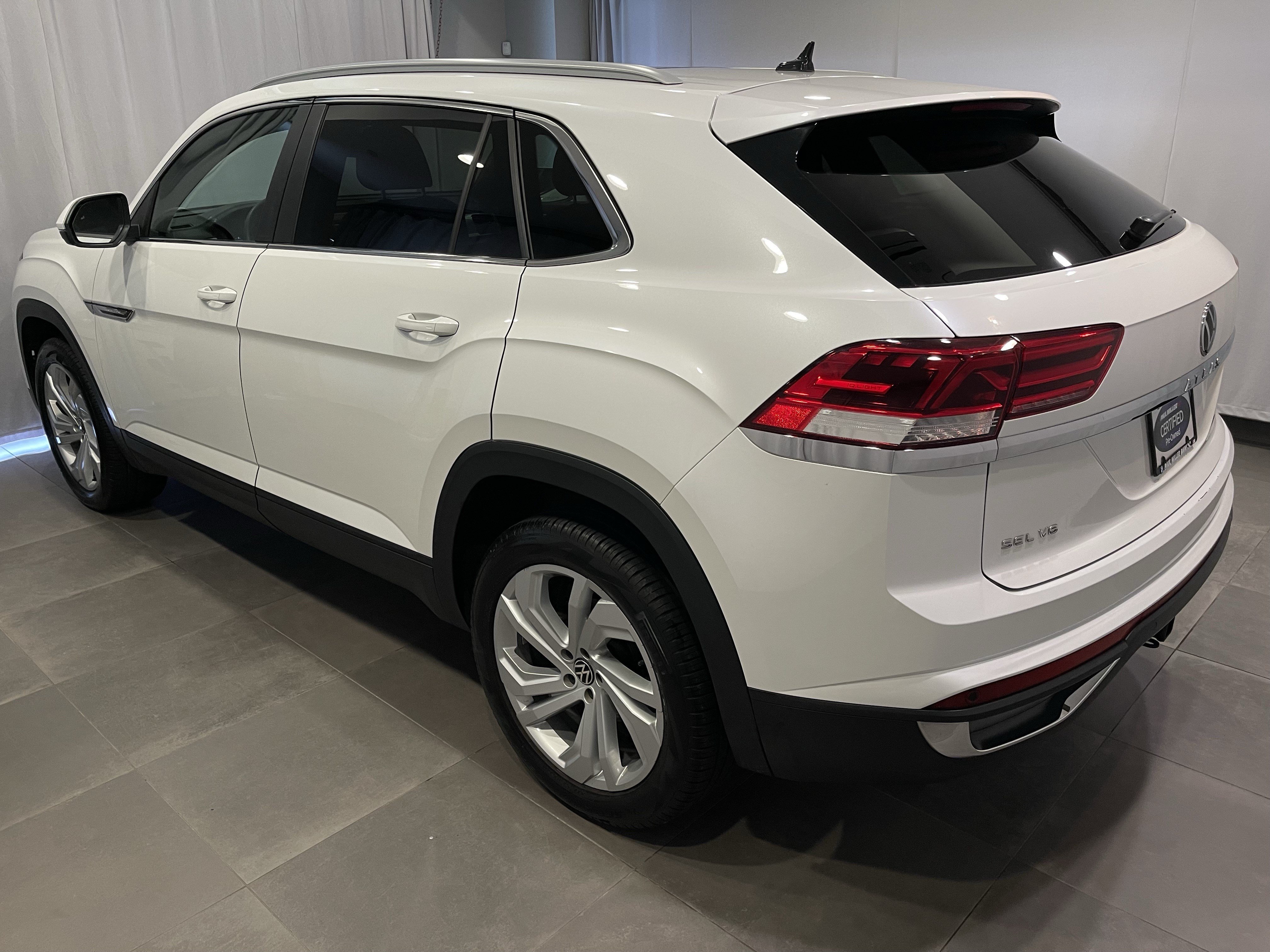 Used 2021 Volkswagen Atlas Cross Sport SEL AWD/4WD image 4