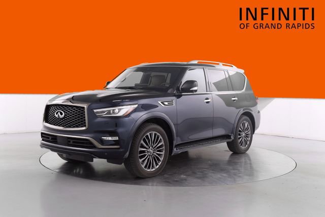Used 2024 INFINITI QX80 Sensory AWD/4WD image 3