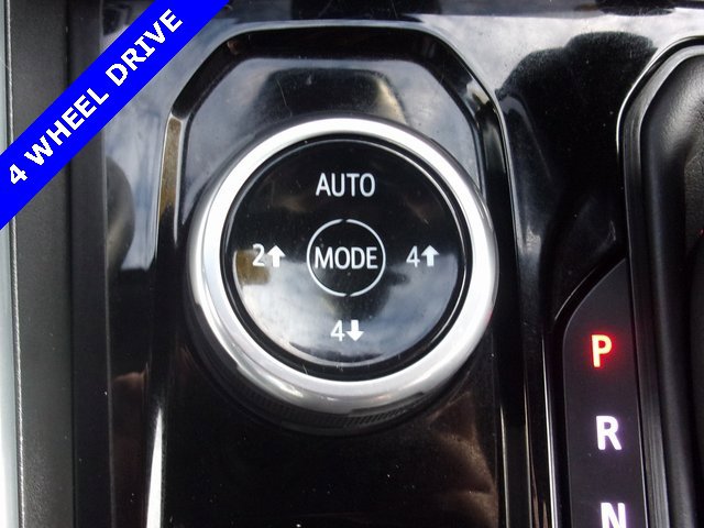 Used 2023 Chevrolet Colorado Z71 w/ Z71 Convenience Package 2 image 10