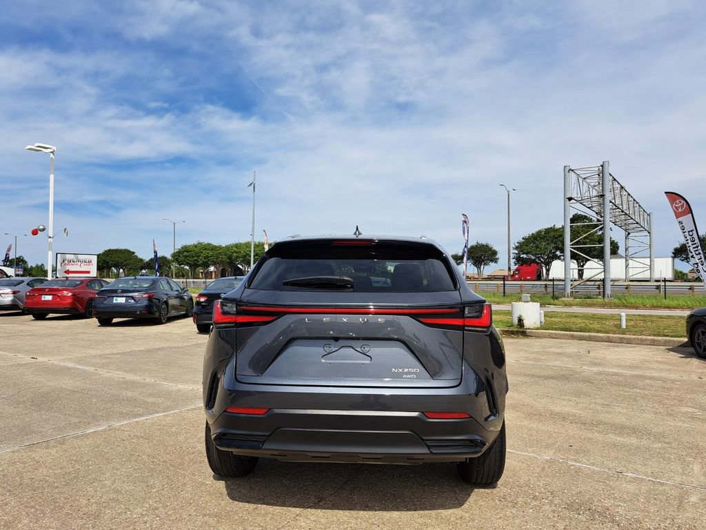 Used 2022 Lexus NX 250 AWD image 6