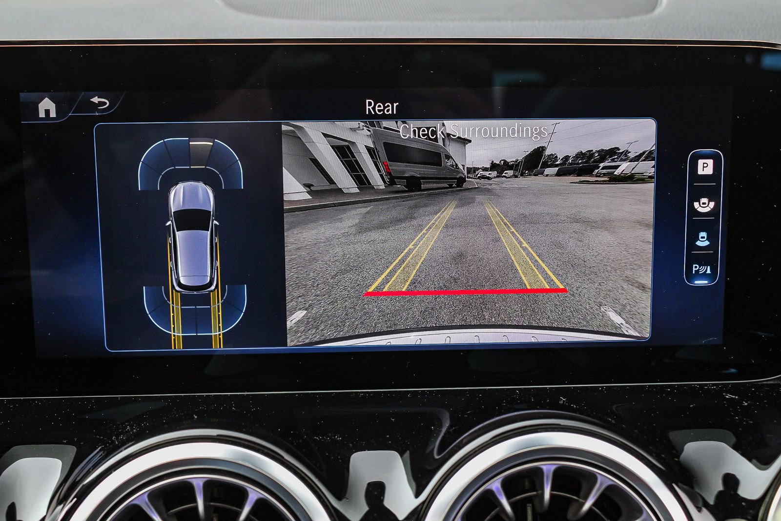 Certified 2025 Mercedes-Benz GLA 250 4MATIC image 27