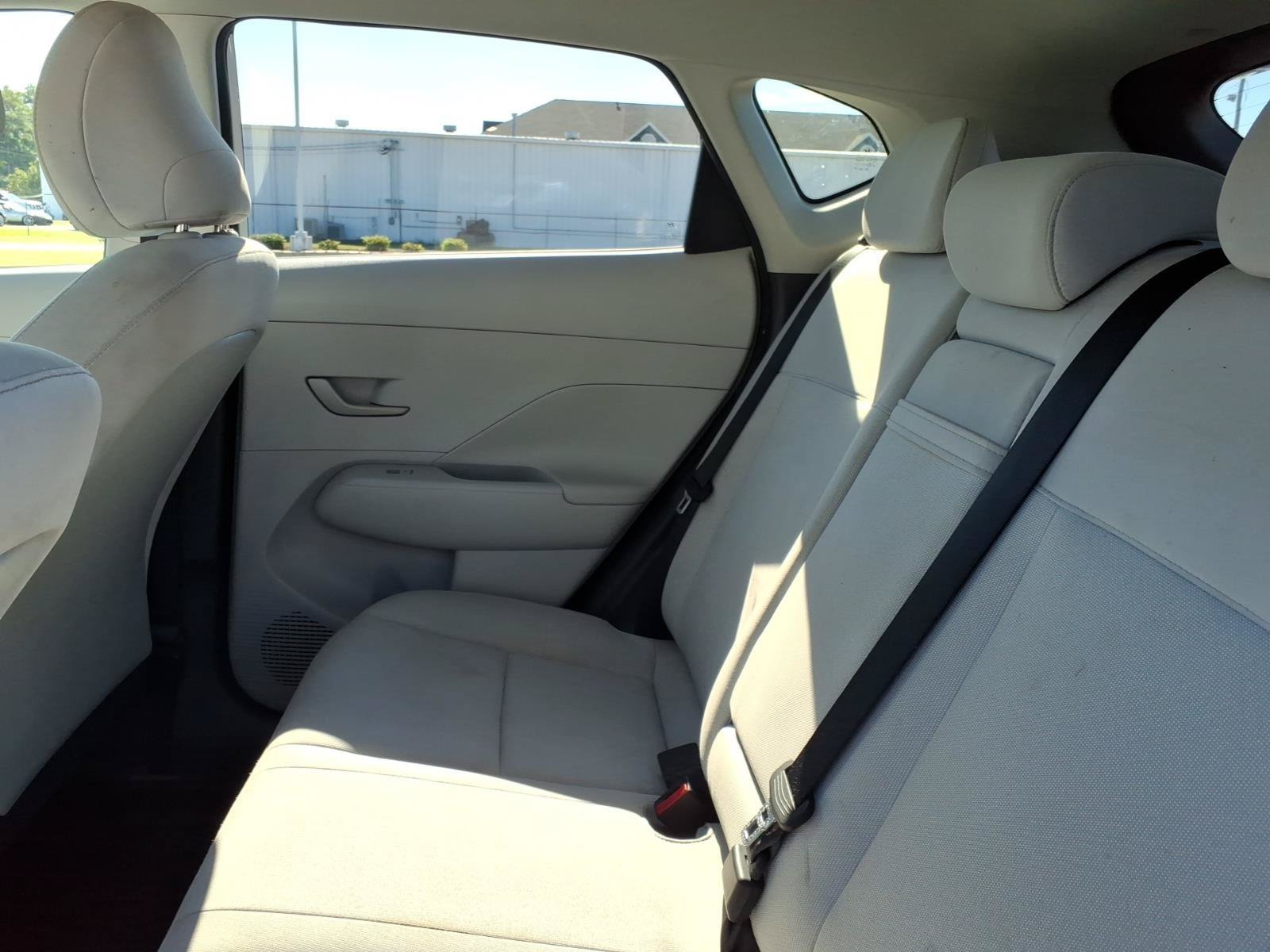Used 2025 Hyundai Kona SEL FWD image 10