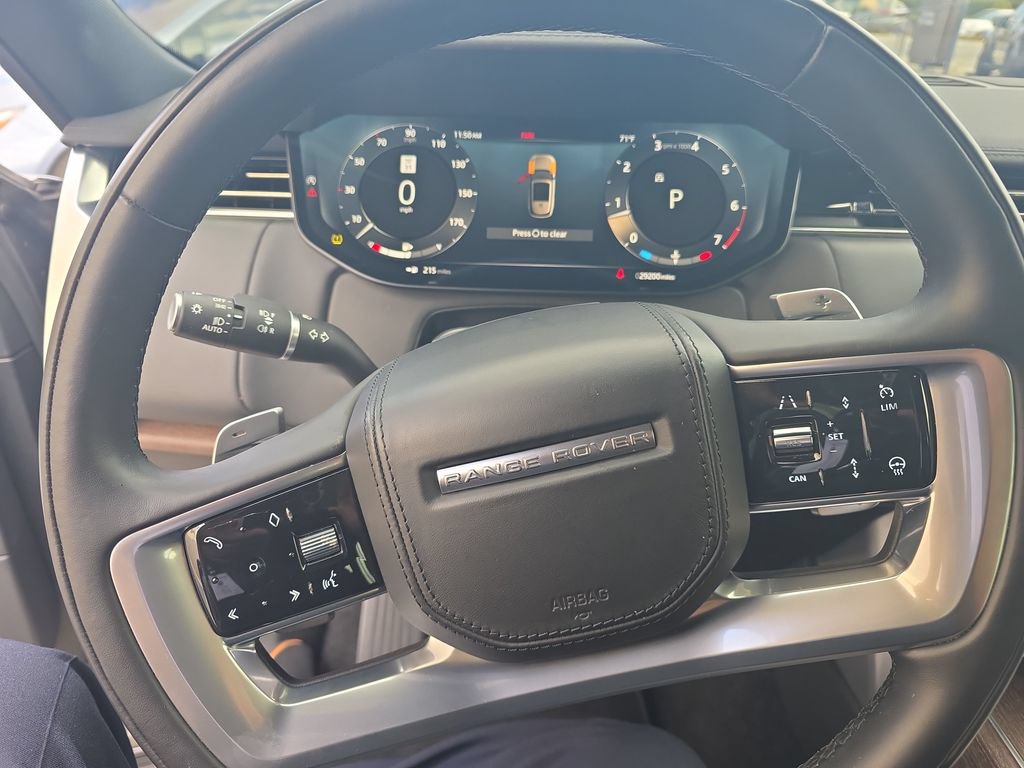 Used 2023 Land Rover Range Rover SE AWD/4WD image 13