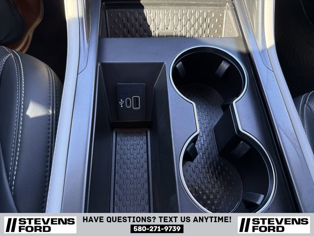 Used 2024 Lincoln Nautilus Premier image 30