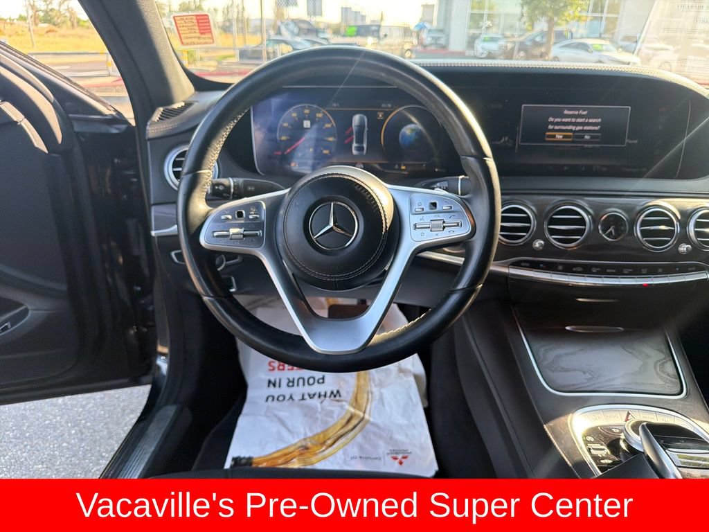 Used 2018 Mercedes-Benz S 560 Sedan image 13