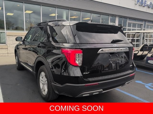 Used 2023 Ford Explorer XLT w/ Equipment Group 202A AWD/4WD image 6