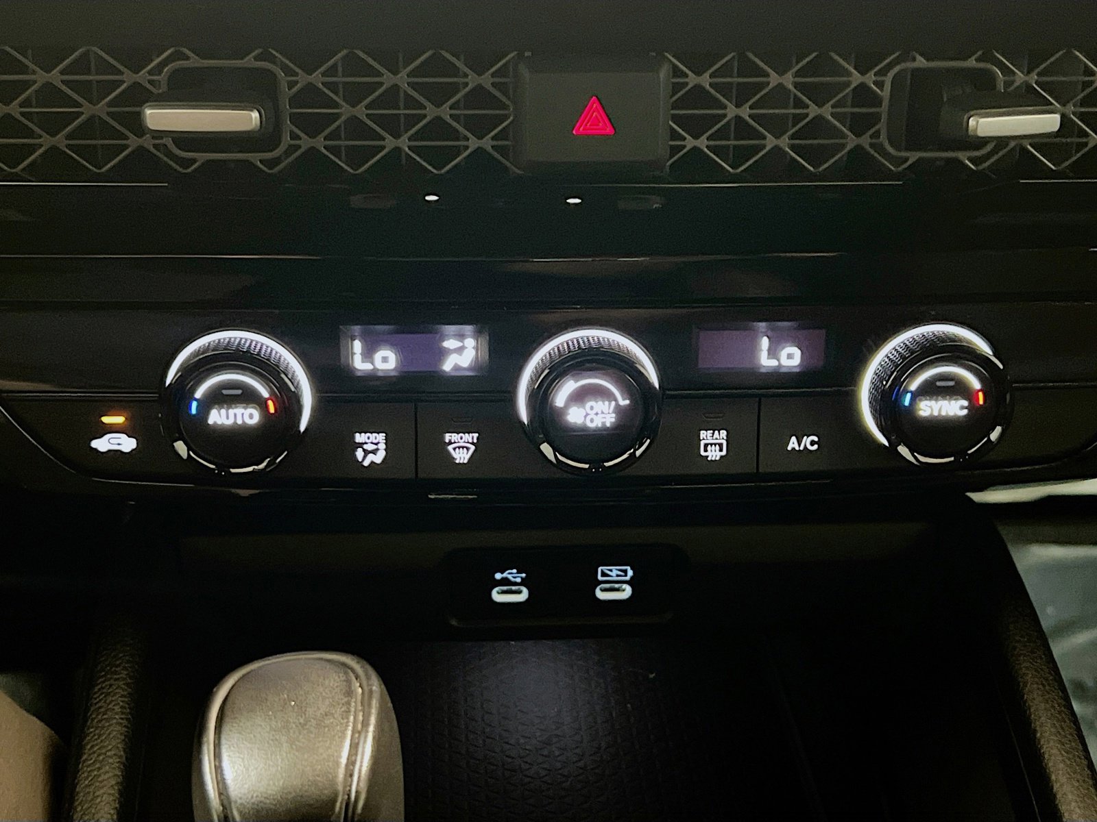 Used 2024 Honda Accord Sport image 11