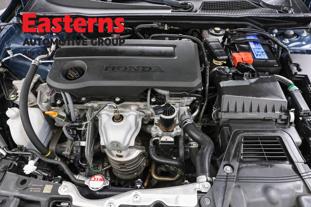 Used 2025 Honda Civic Sport image 7