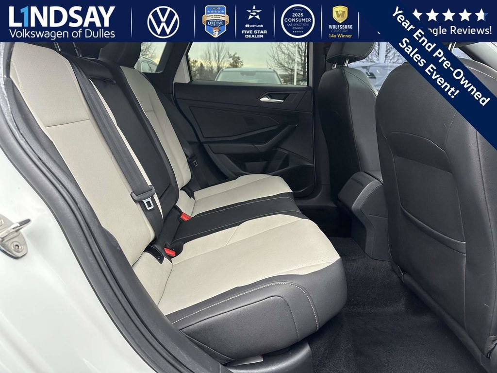 Used 2020 Volkswagen Jetta R-Line image 13