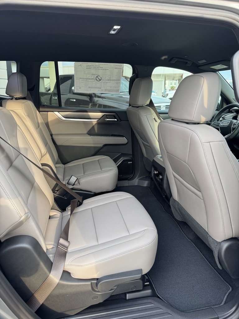 New 2026 GMC Acadia Elevation w/ Elevation Premium Package image 15