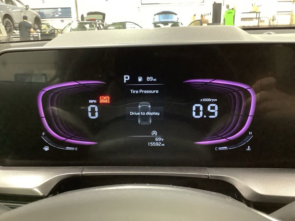 Certified 2023 Kia Telluride S w/ S Sunroof Package image 16