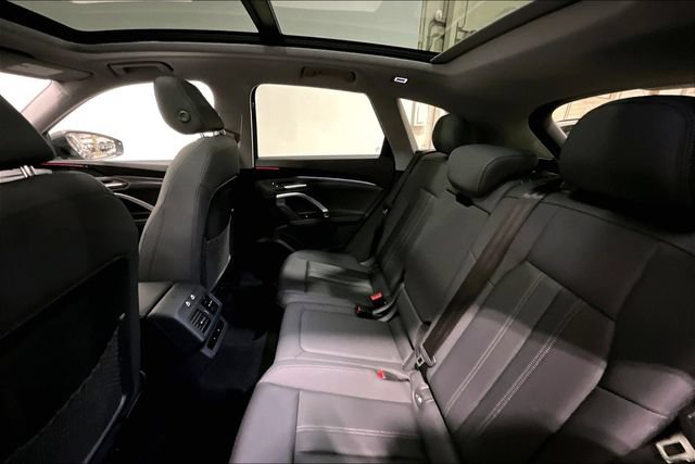 Certified 2025 Audi Q5 Premium w/ Convenience Package AWD/4WD image 22