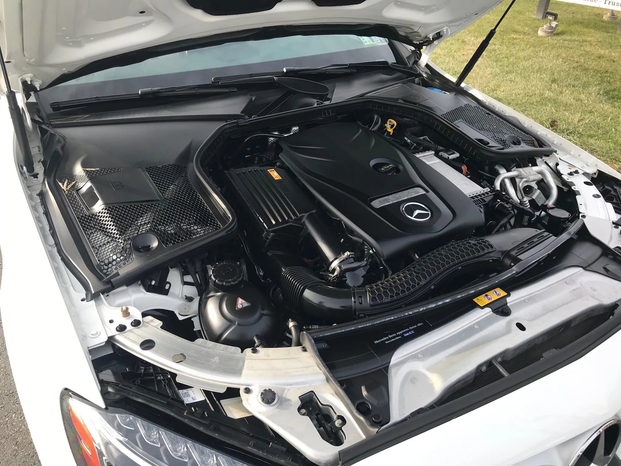 Used 2017 Mercedes-Benz C 300 4MATIC Sedan image 51