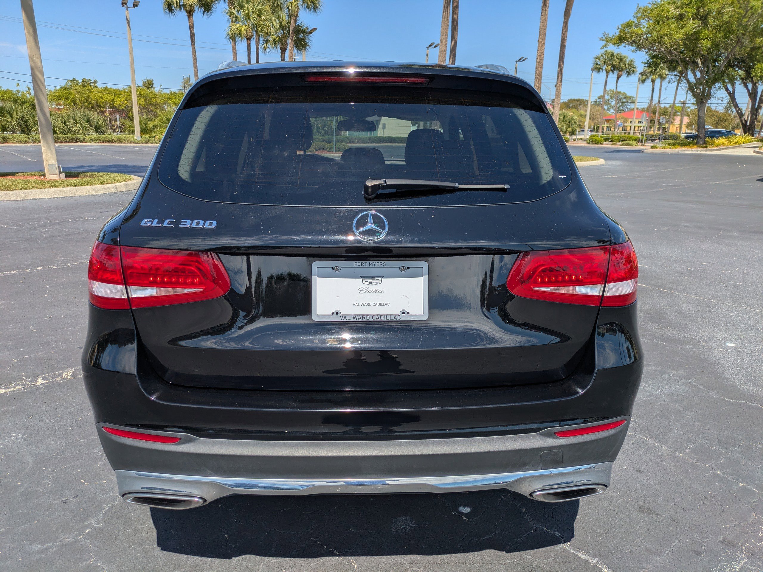 Used 2017 Mercedes-Benz GLC 300 image 5