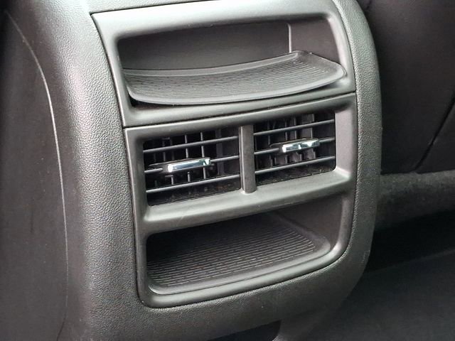 Used 2025 Cadillac XT5 Premium Luxury image 9