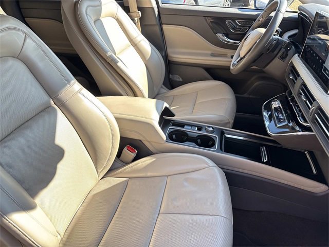 Certified 2023 Lincoln Corsair Reserve image 23