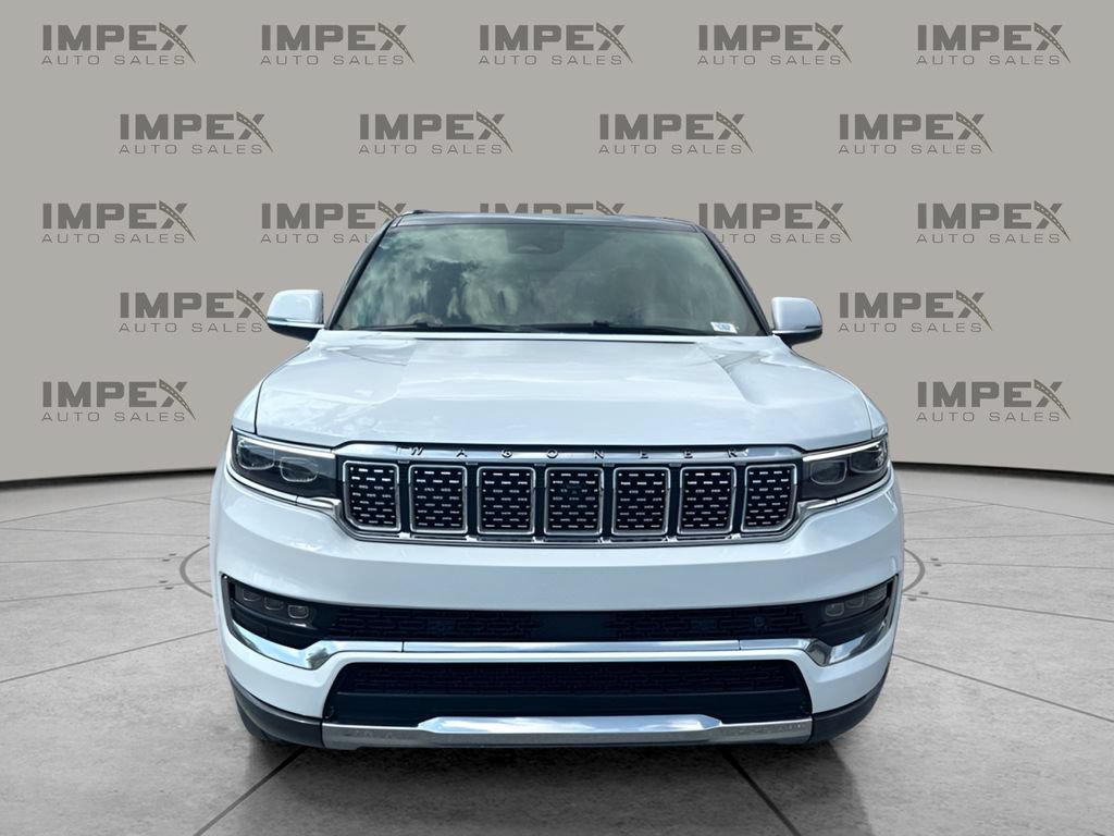 Used 2022 Jeep Grand Wagoneer Series III AWD/4WD image 8