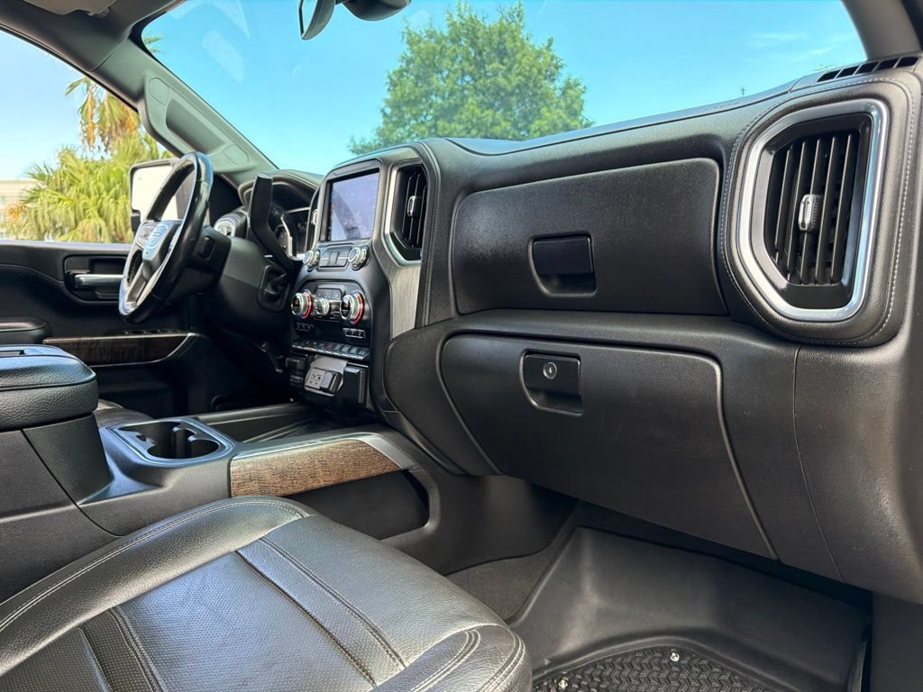 Used 2021 GMC Sierra 2500 Denali AWD/4WD image 17