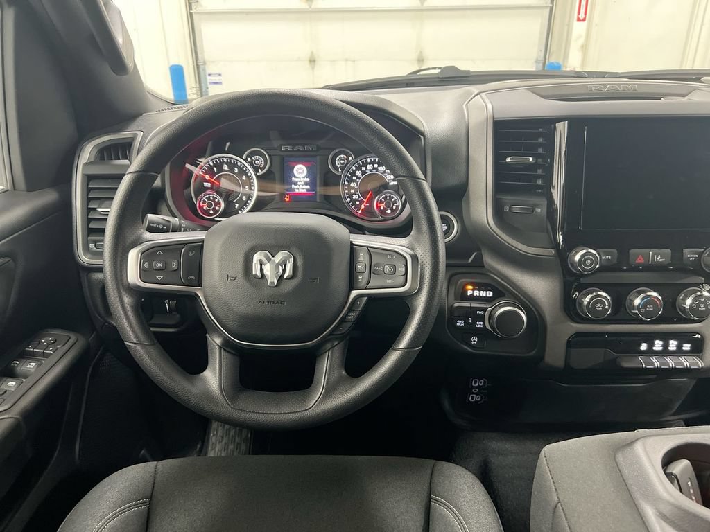 New 2026 RAM 1500 Express AWD/4WD image 11